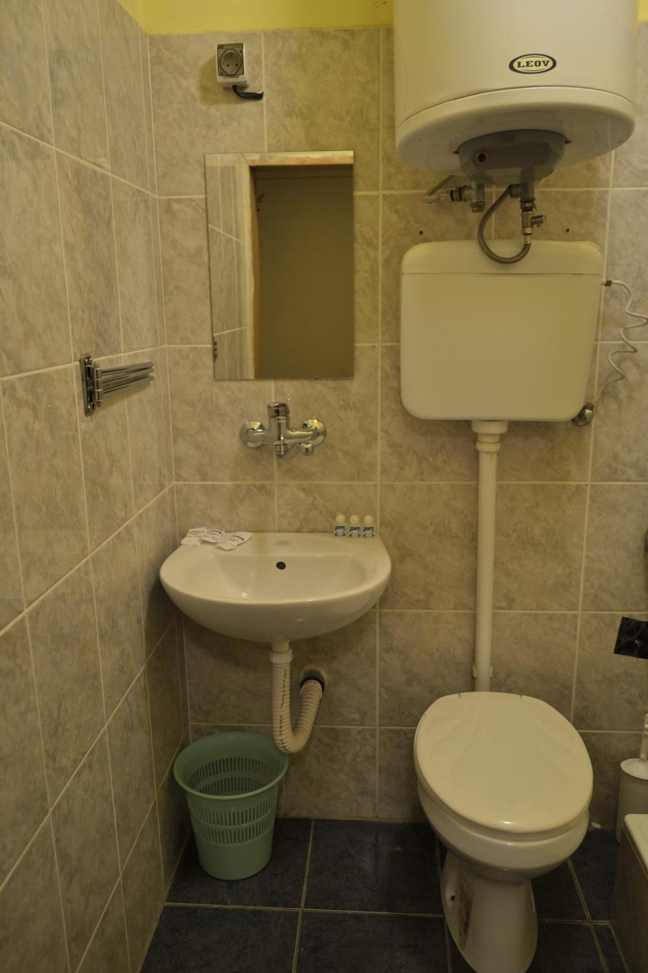 Hostel Milkaza Novi Sad Zimmer foto